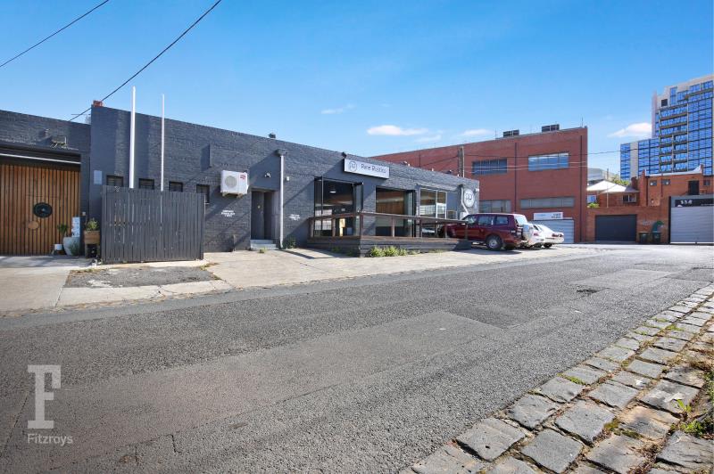 Click to view all images 12 Hinkins street Moonee Ponds VIC 3039 - Image 3