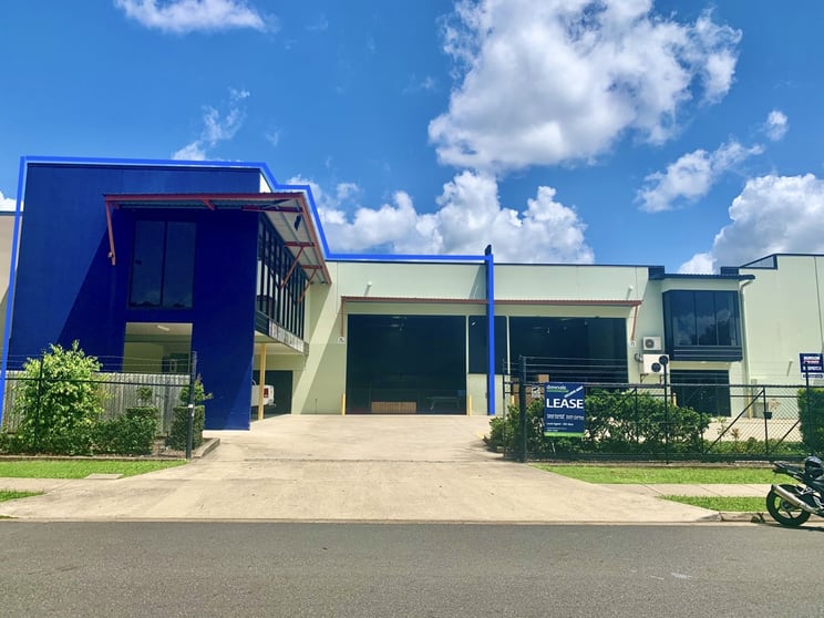 Click to view all images Unit 2/71 Eastern Road Browns Plains QLD 4118 - Image 2