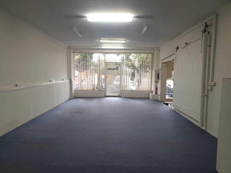 Click to view all images 150 Junction Road Nunawading VIC 3131 - Image 3