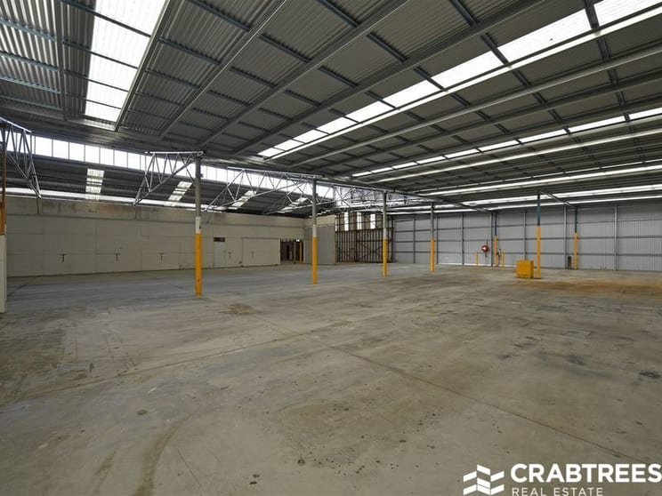 Click to view all images 12-18 Lascelles Street Springvale VIC 3171 - Image 3