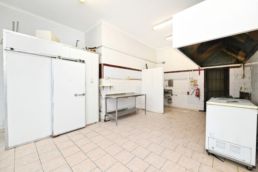 Click to view all images 147c Victoria Road Drummoyne NSW 2047 - Image 3