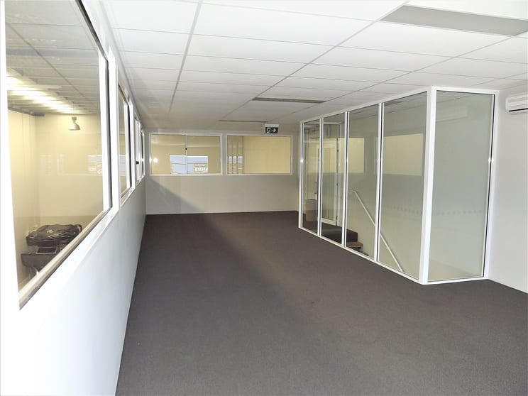 Click to view all images Unit 31/53-57 Link Drive Yatala QLD 4207 - Image 3