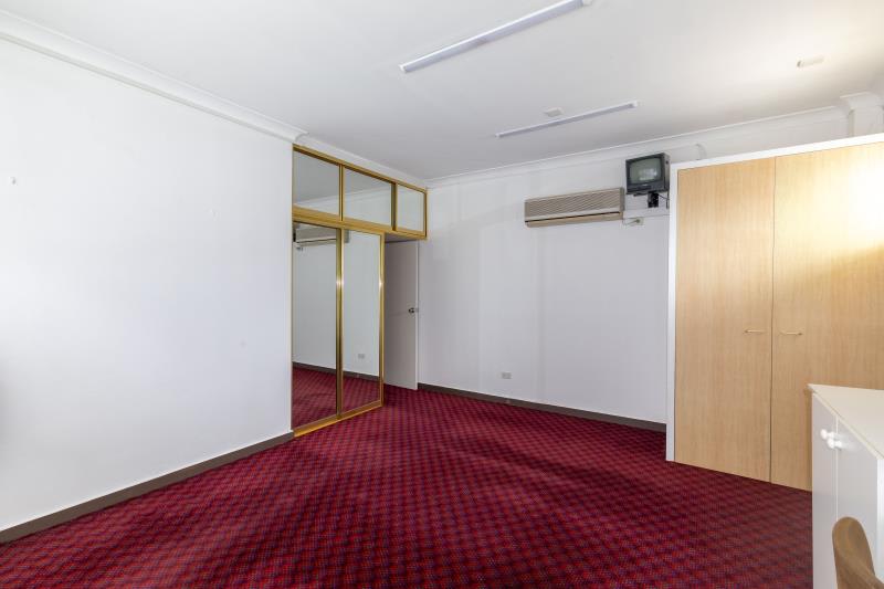 Click to view all images 48 George Street Parramatta NSW 2150 - Image 3