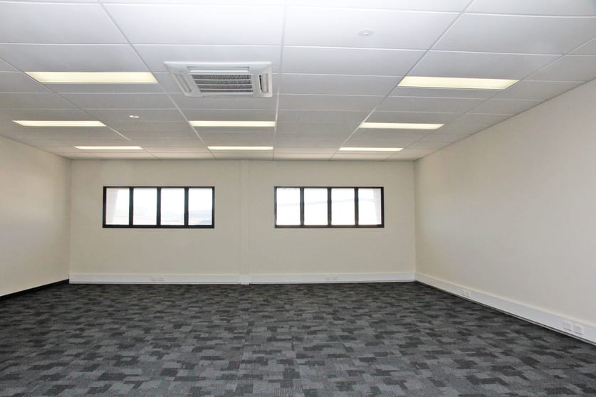 Click to view all images 2/3 Swan Crescent Winnellie NT 0820 - Image 2