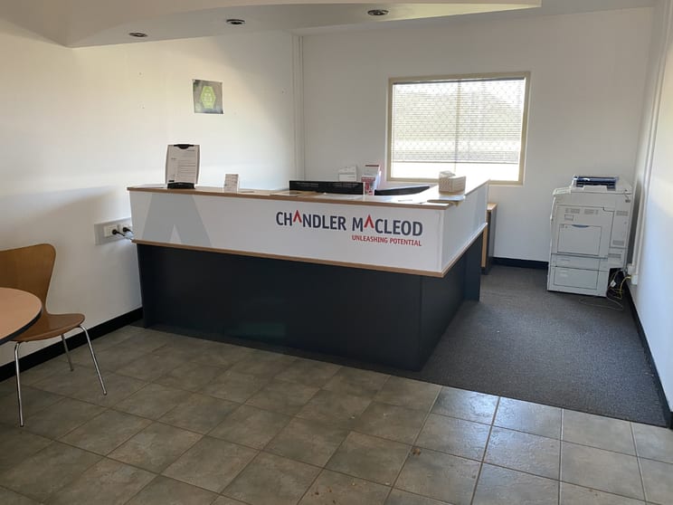 Click to view all images Unit 1/24 Degrey Place Karratha WA 6714 - Image 1