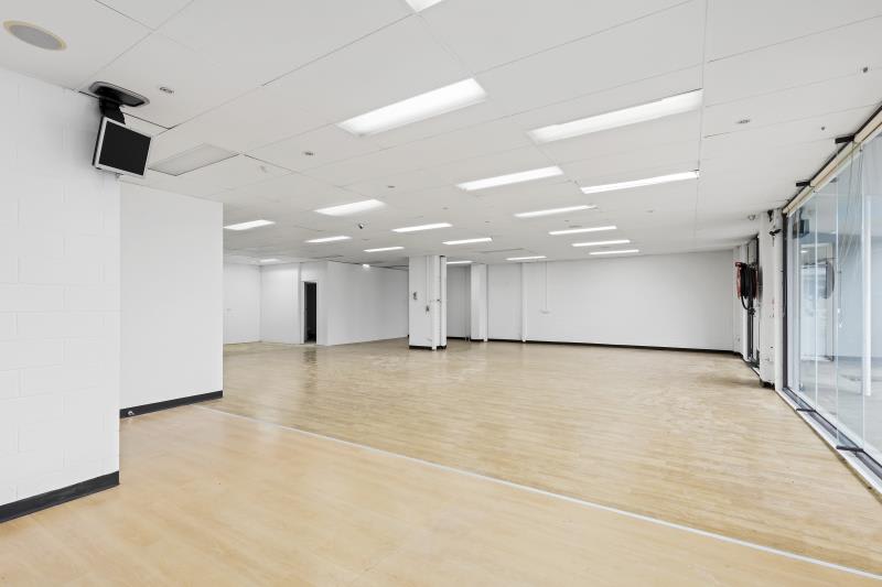 Click to view all images Shop 3/Shop 3, 96 Pakington Street Geelong West VIC 3218 - Image 3