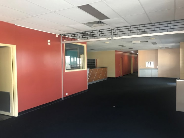 Click to view all images 85 Bundock Street Belgian Gardens QLD 4810 - Image 2
