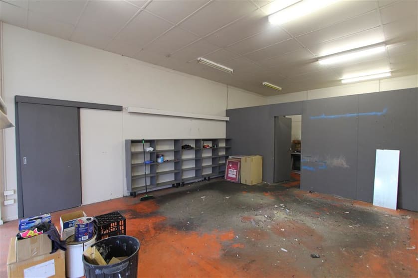 Click to view all images Shop 4/13-21 Putland Close Kirrawee NSW 2232 - Image 2