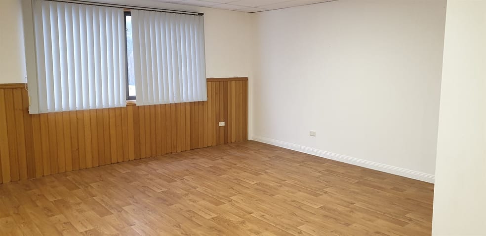 Click to view all images Office 2/2 Trotters Lane Prospect TAS 7250 - Image 1