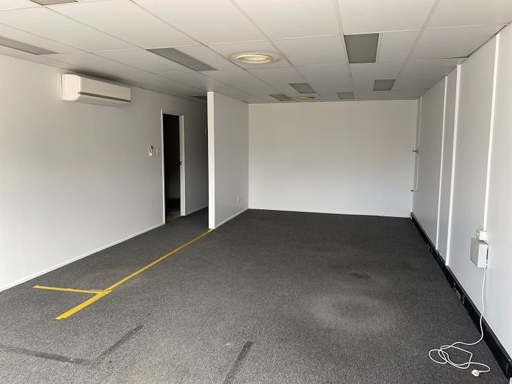 Click to view all images Unit 6/197 Ingham Road West End QLD 4810 - Image 3