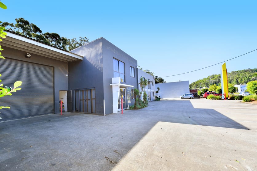 Click to view all images Unit 2/42 Enterprise Street Kunda Park QLD 4556 - Image 2