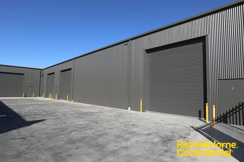 Click to view all images 6/8 Sutton Street Wagga Wagga NSW 2650 - Image 2