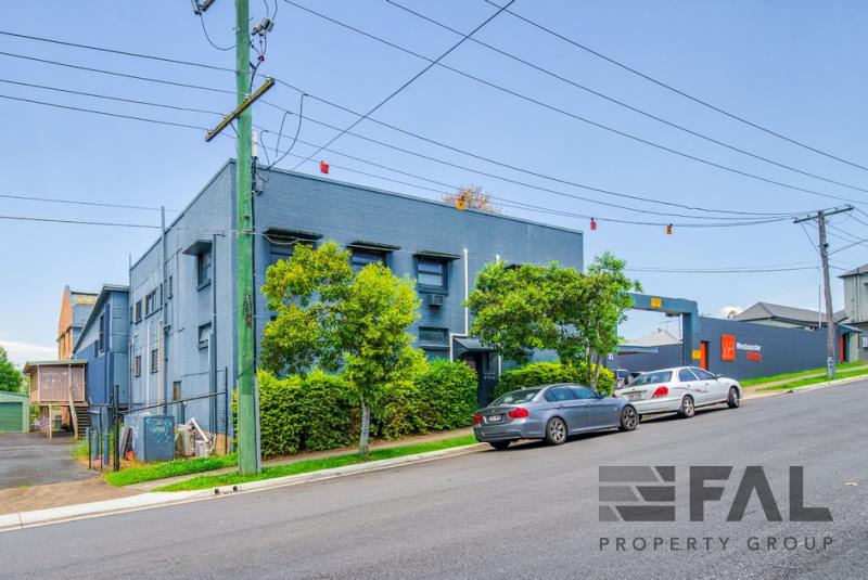 Click to view all images Suite A/31 Stevenson Street Paddington QLD 4064 - Image 1
