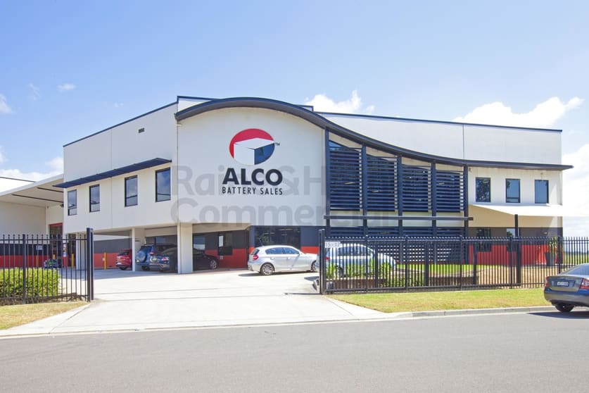 Click to view all images 15-17 David Road Emu Plains NSW 2750 - Image 2