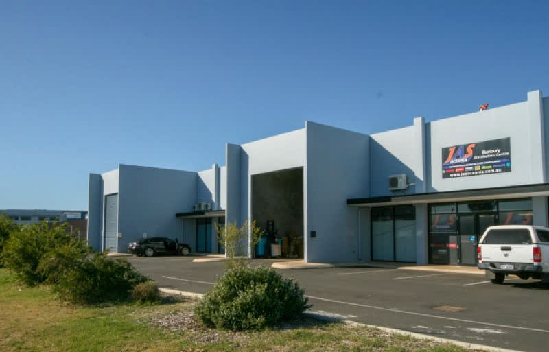 Click to view all images Unit 3/1 Munro Loop Davenport WA 6230 - Image 3