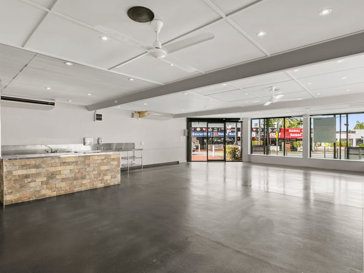 Click to view all images 138 Collins Avenue Edge Hill QLD 4870 - Image 2