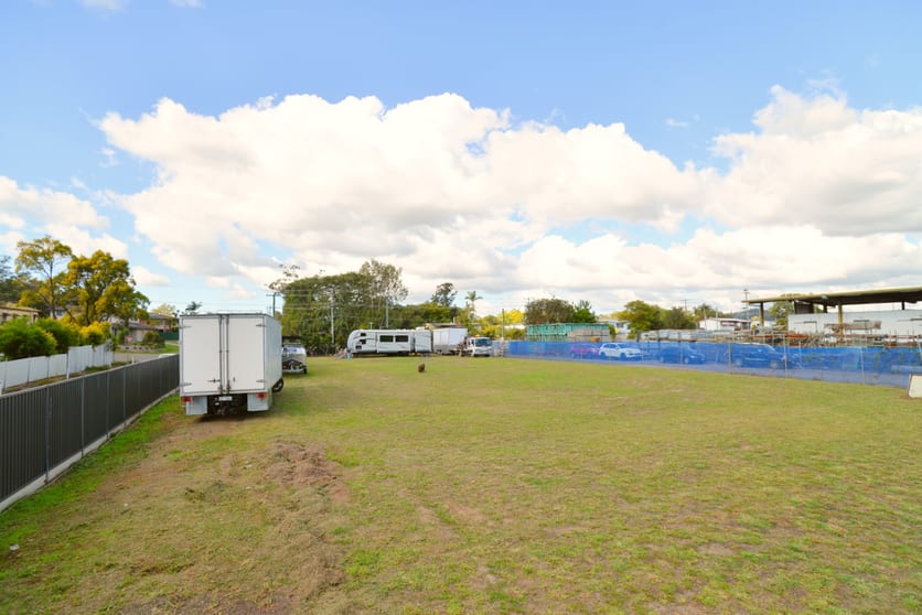 Click to view all images 1/54-56 Spanns Road Beenleigh QLD 4207 - Image 3