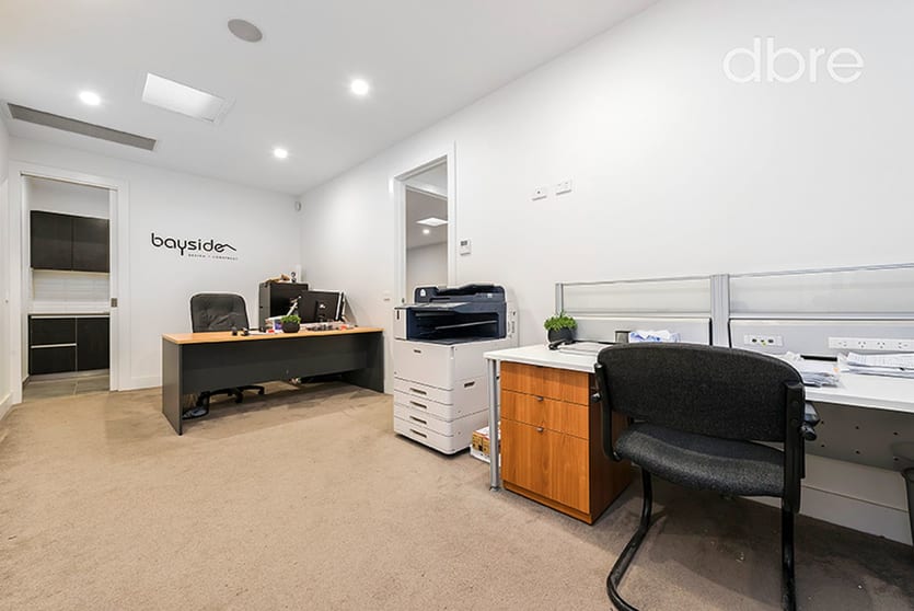 Click to view all images 10/120 Talinga Road Cheltenham VIC 3192 - Image 3