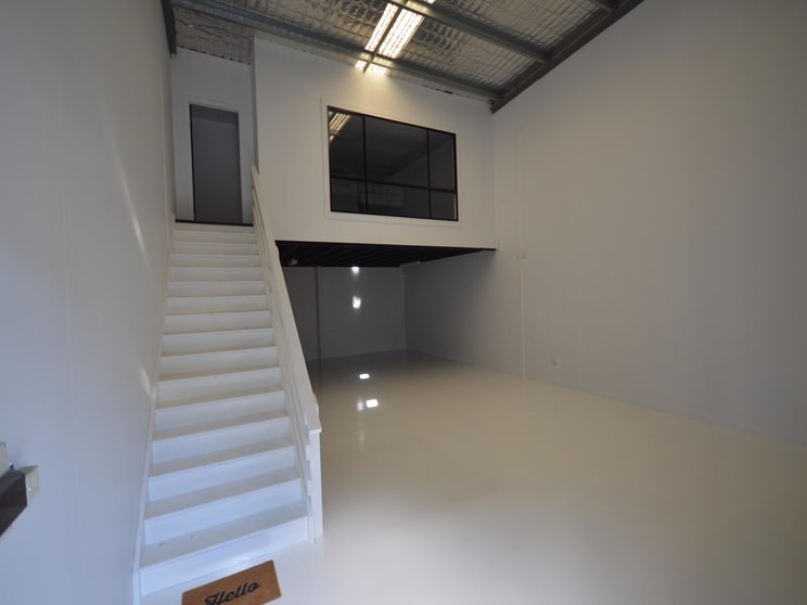 Click to view all images Burleigh Heads QLD 4220 - Image 1