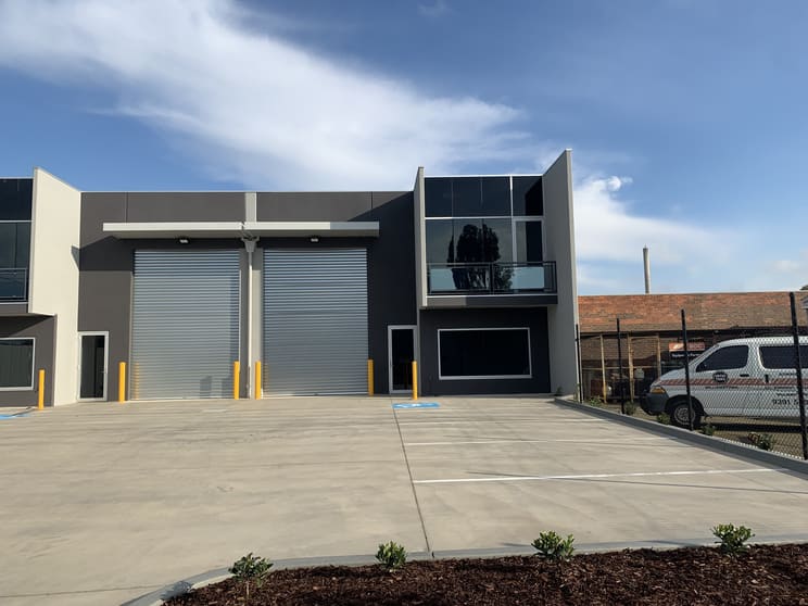 Click to view all images A/17 Darbyshire Street Williamstown VIC 3016 - Image 1