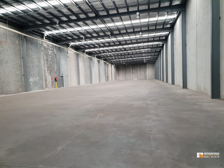 Click to view all images 75 Premier Drive Campbellfield VIC 3061 - Image 3