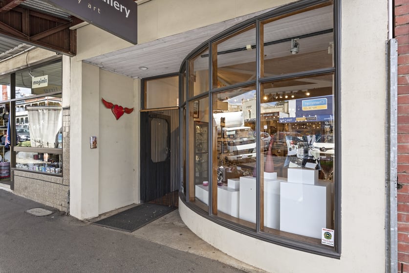 Click to view all images 48 Vincent Street Daylesford VIC 3460 - Image 3