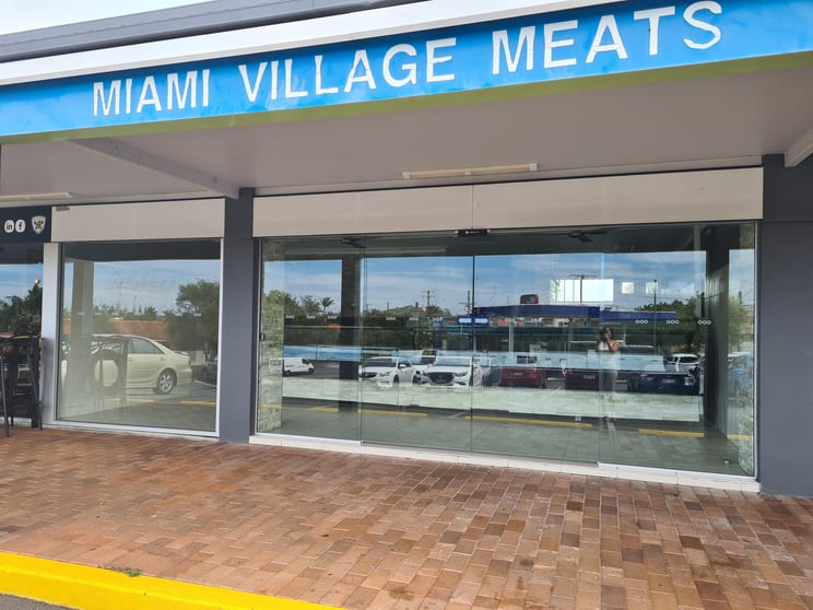 Click to view all images 4/110 Mountain View Avenue Miami QLD 4220 - Image 1