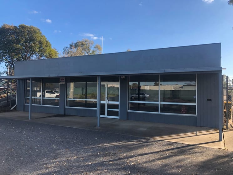 Click to view all images 118 Greta Road Wangaratta VIC 3677 - Image 1