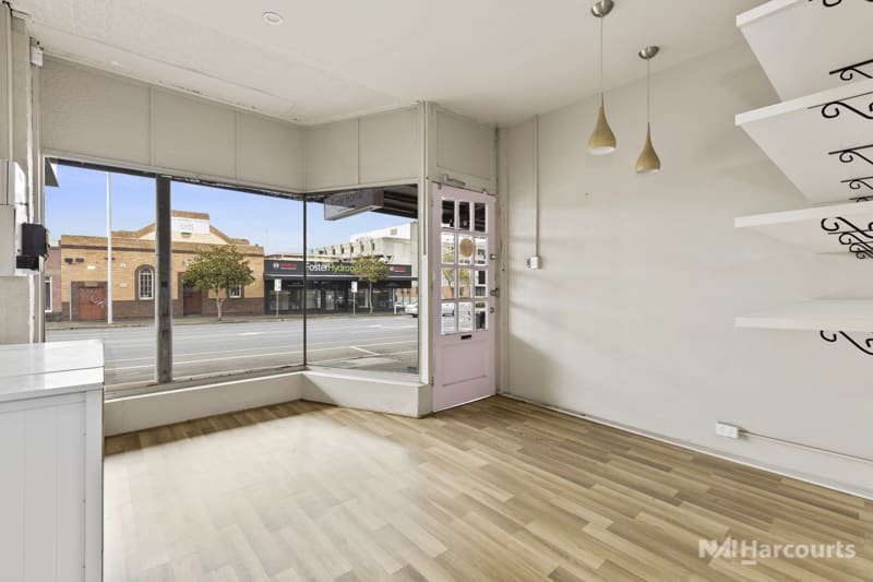 Click to view all images 28 Ryrie Street Geelong VIC 3220 - Image 2