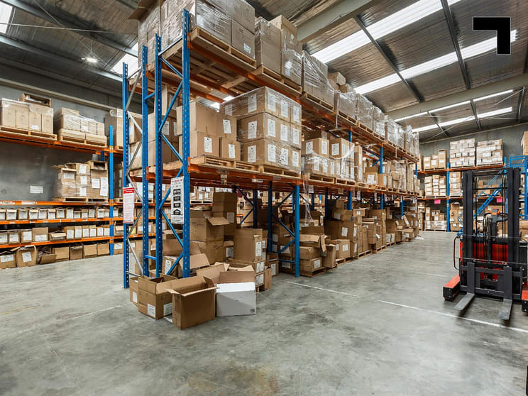 Click to view all images 3/16-18 Industrial Avenue Hoppers Crossing VIC 3029 - Image 2