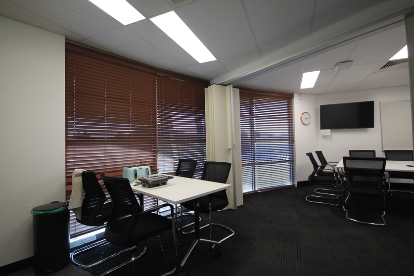 Click to view all images 8/137-151 Bloomfield Street Cleveland QLD 4163 - Image 3