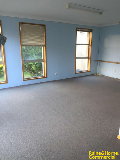 Click to view all images (L)/4 Milton Circuit Port Macquarie NSW 2444 - Image 3