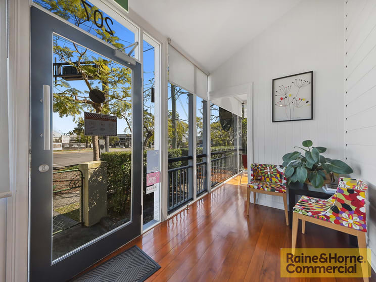 Click to view all images 207 Musgrave Road Red Hill QLD 4059 - Image 1