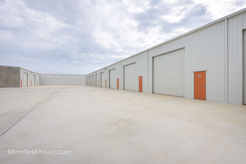 Click to view all images 14/370a Albany Highway Orana WA 6330 - Image 2