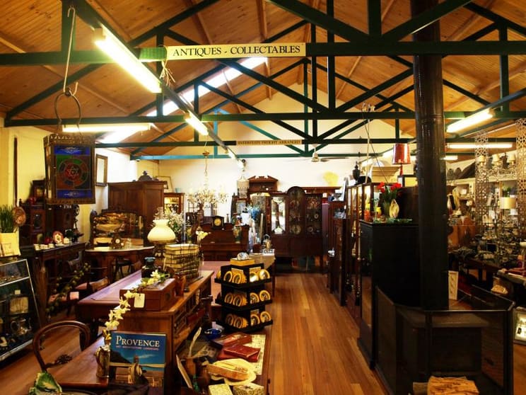 Click to view all images 28 Church Street Ross TAS 7209 - Image 2