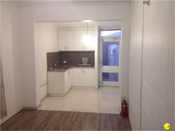 Click to view all images 297 Victoria Street North Melbourne VIC 3051 - Image 3