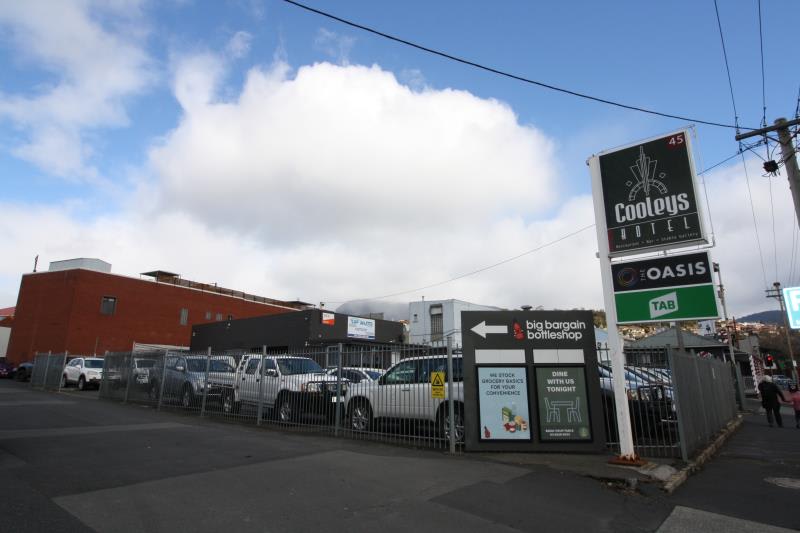 Click to view all images High exposure yard and worksho/31 Albert Road Moonah TAS 7009 - Image 1