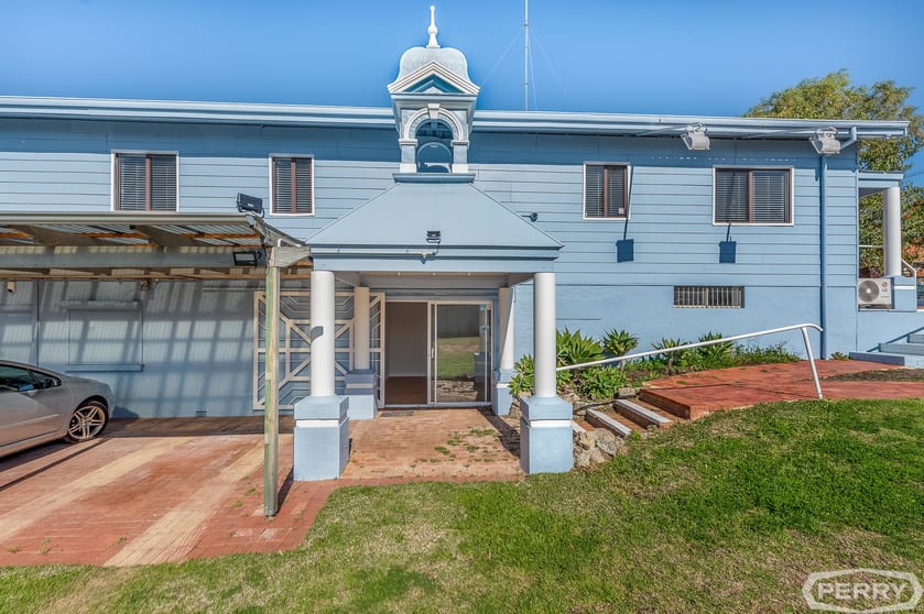 Click to view all images 133 Mandurah Terrace Mandurah WA 6210 - Image 2