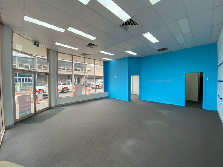 Click to view all images 1/237-239 Princes Highway Corrimal NSW 2518 - Image 3