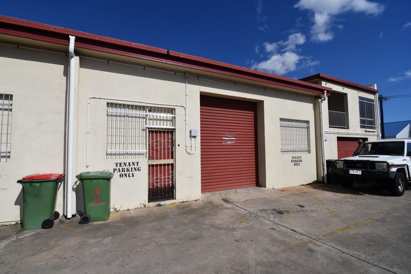 1/27-29 Casey Street Aitkenvale QLD 4814 - Image 1
