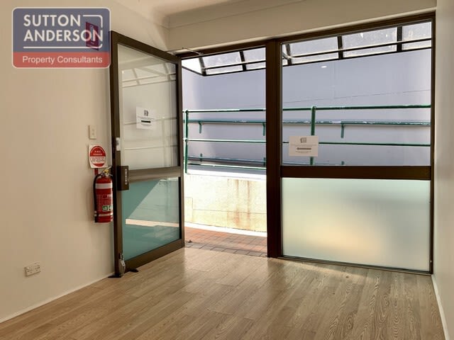 Click to view all images Shop 3/1390 Pacific Highway Turramurra NSW 2074 - Image 2