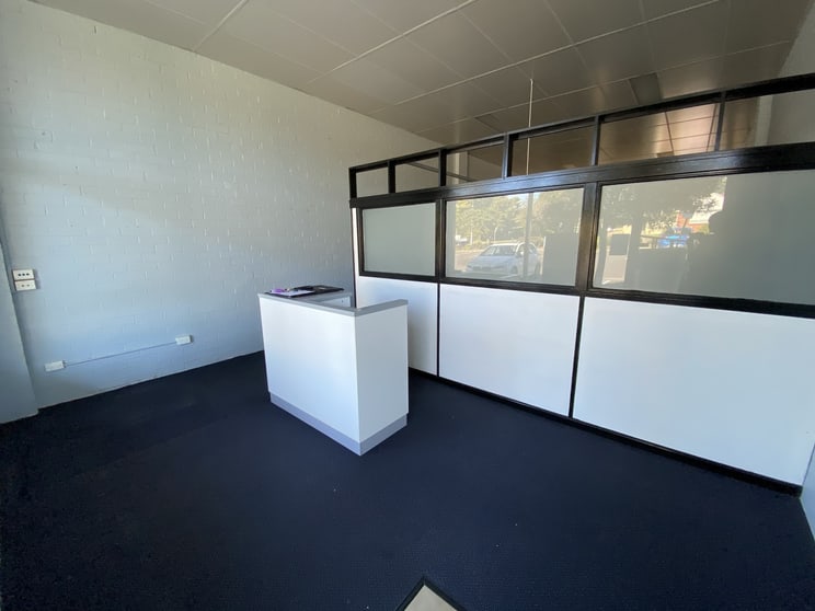 Click to view all images 2/171 Prince Edward Avenue Culburra Beach NSW 2540 - Image 2
