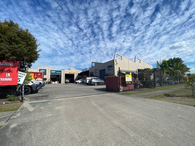 Click to view all images 3/2 Dual Avenue Warana QLD 4575 - Image 1