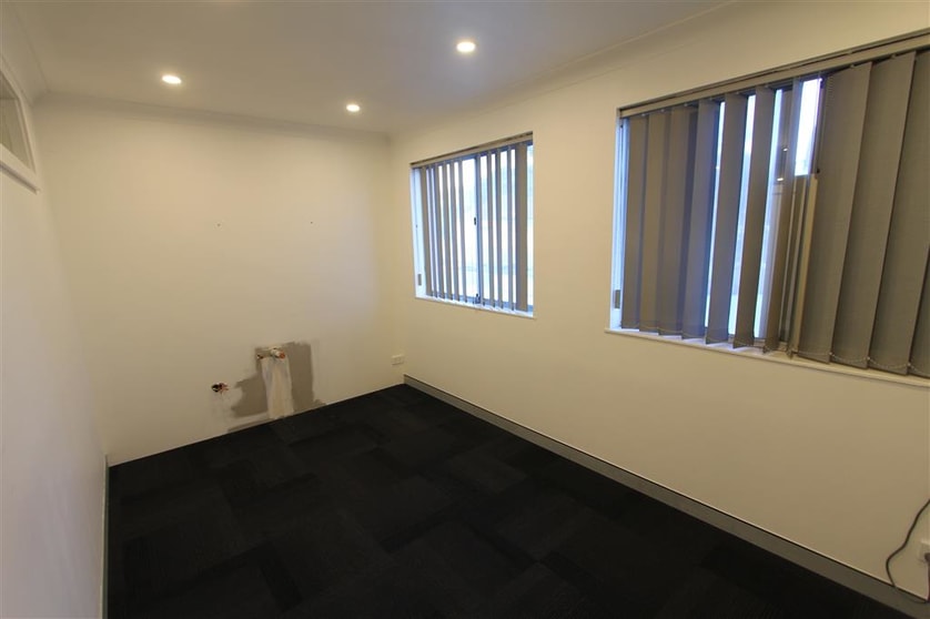 3/7 Jannali Avenue Jannali NSW 2226 - Image 3