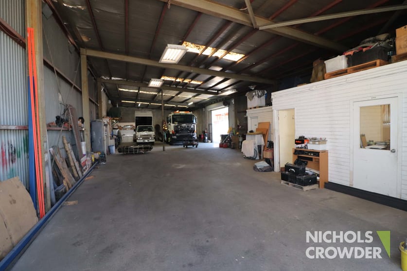 Click to view all images 7 Govan Street Seaford VIC 3198 - Image 3