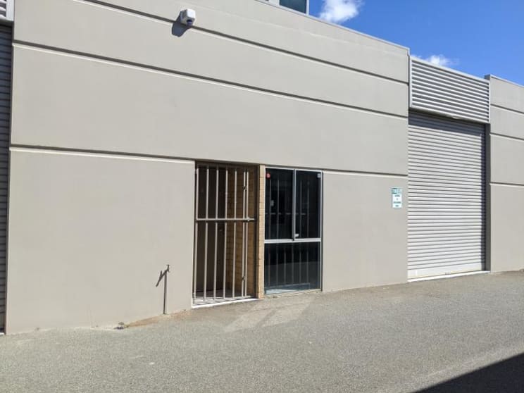 Click to view all images 5/9 Vale St Malaga WA 6090 - Image 1