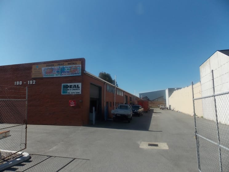 Click to view all images 5/190 Star Street Carlisle WA 6101 - Image 1