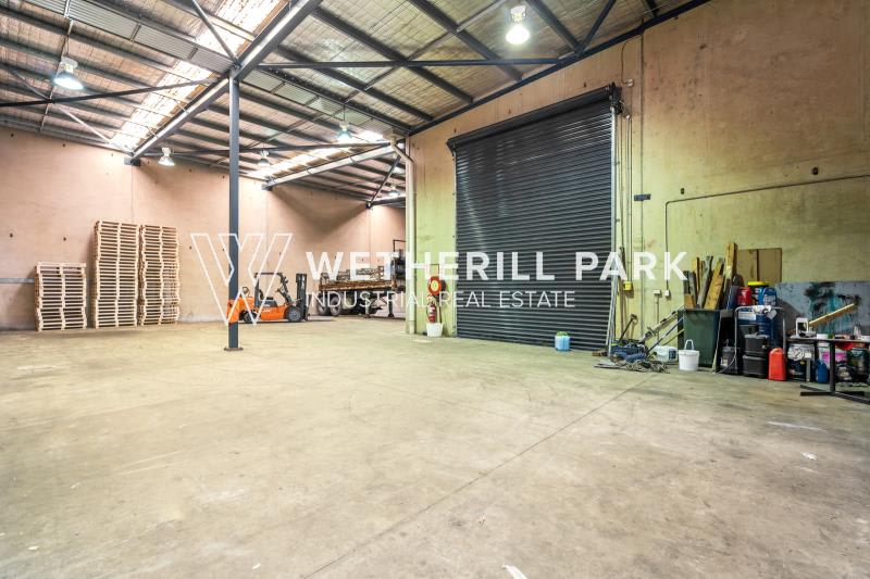 Click to view all images Wetherill Park NSW 2164 - Image 2