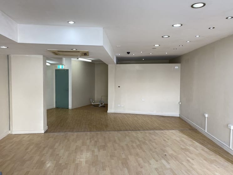 Click to view all images 6/2 Oxford Street Epping NSW 2121 - Image 2