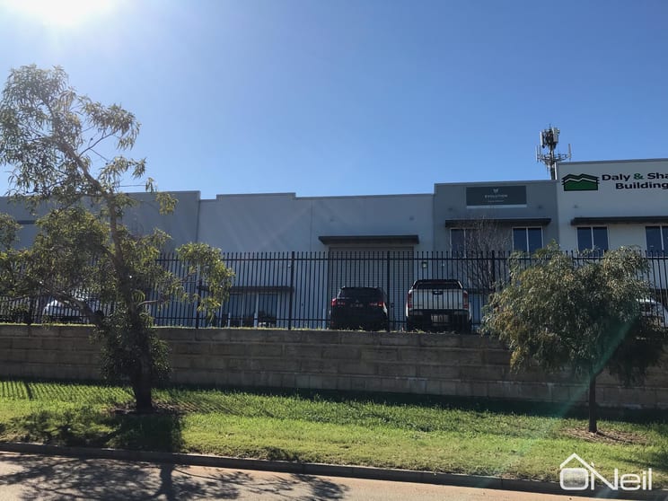 Click to view all images 1A/19 Keates Road Armadale WA 6112 - Image 1
